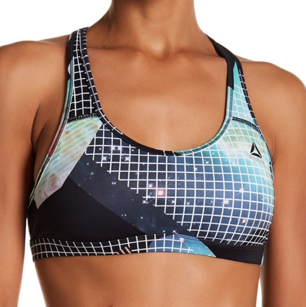💋💋NWT Reebok Sports Bra💋💋